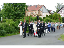 Bittprozession am Pfingstmontag (Foto: Karl-Franz Thiede)